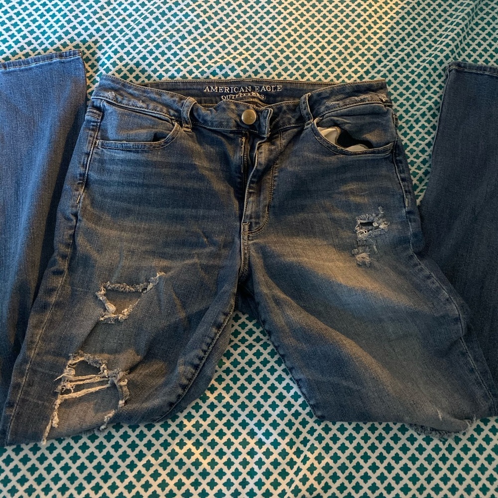 Women’s American Eagle Jeans